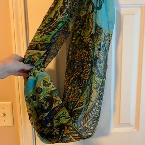 Infinity scarf